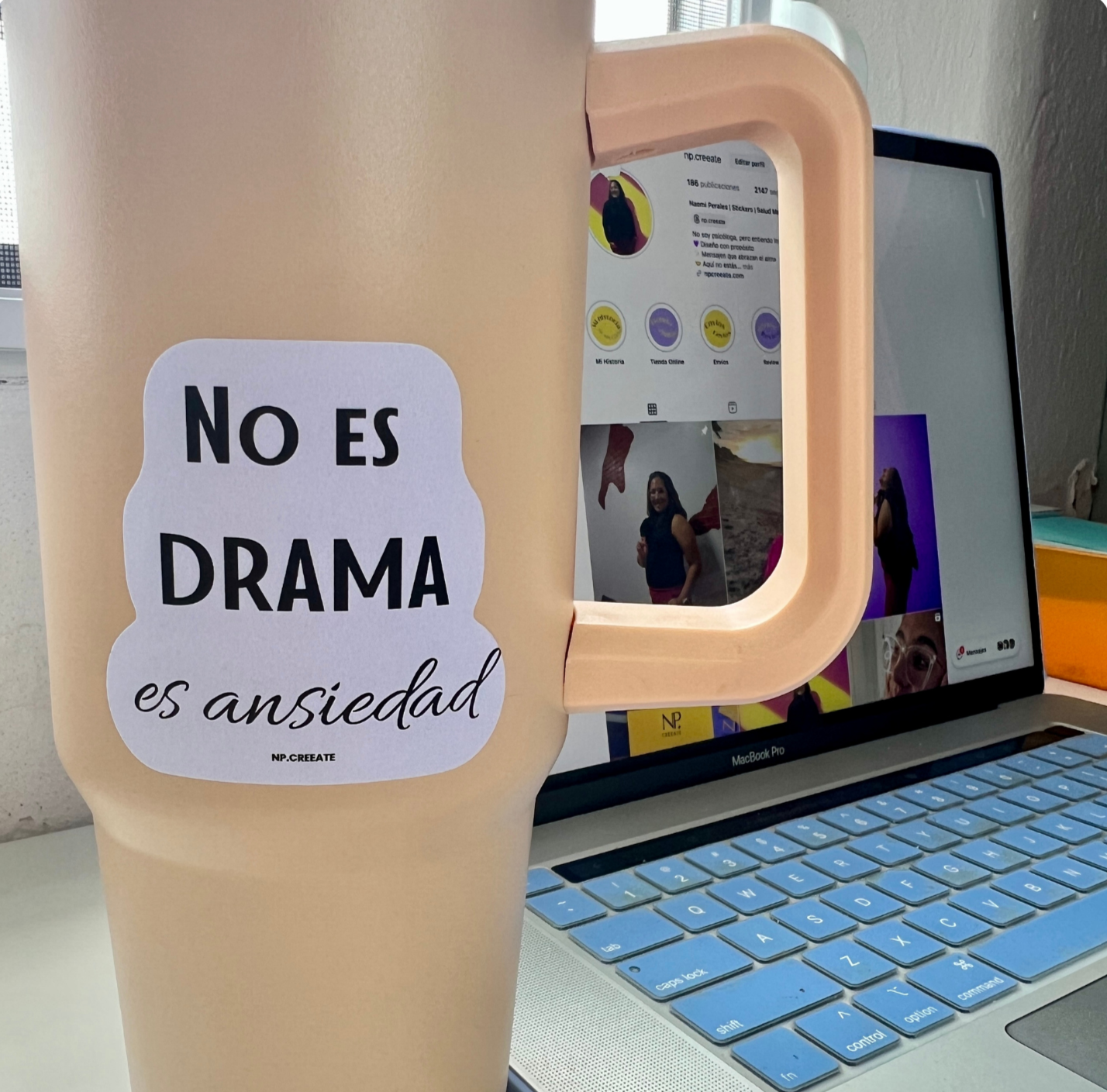 Sticker - No es DRAMA es ansiedad